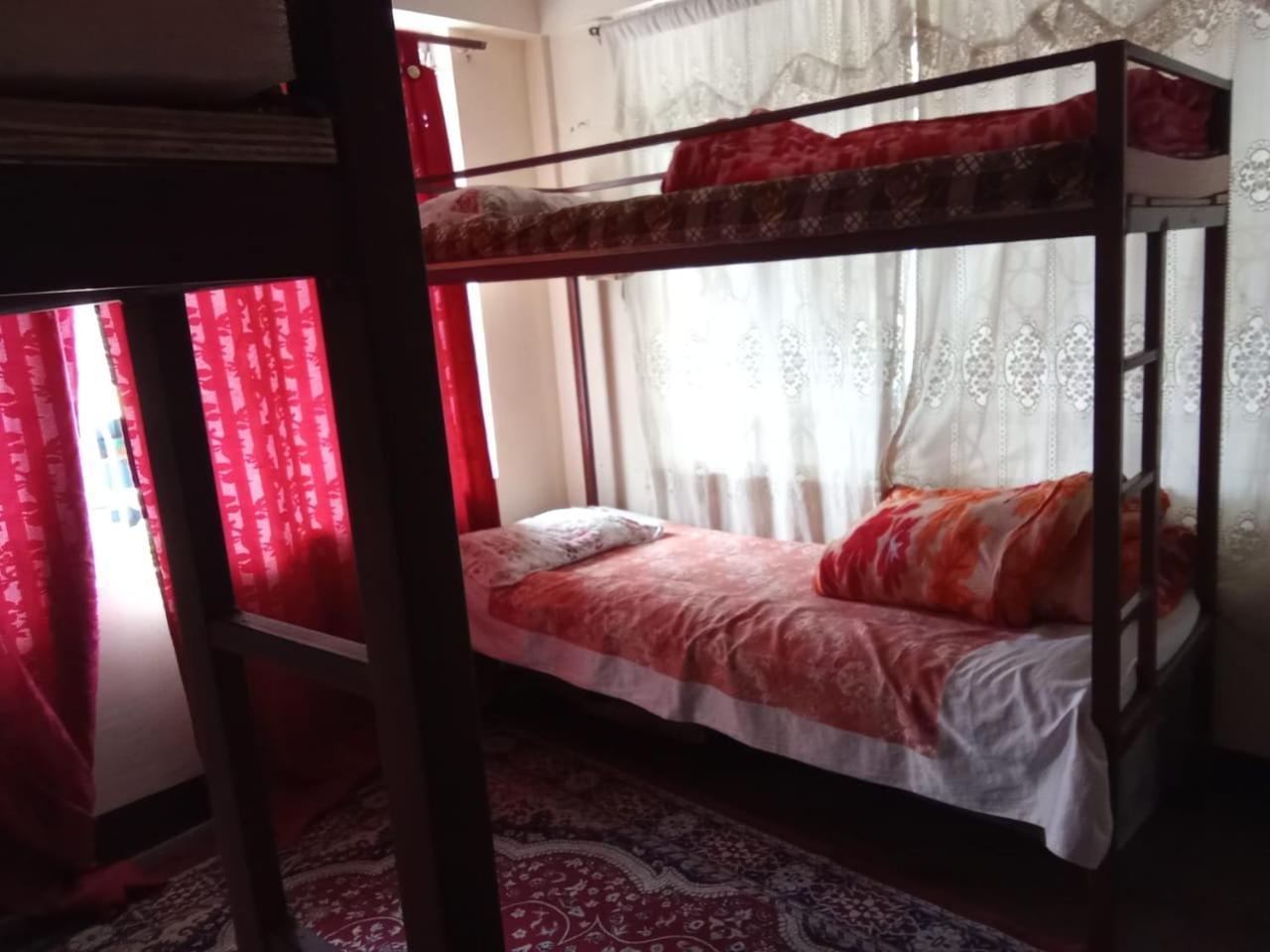 Backpackers Hub Hostel Darjeeling  Exterior photo